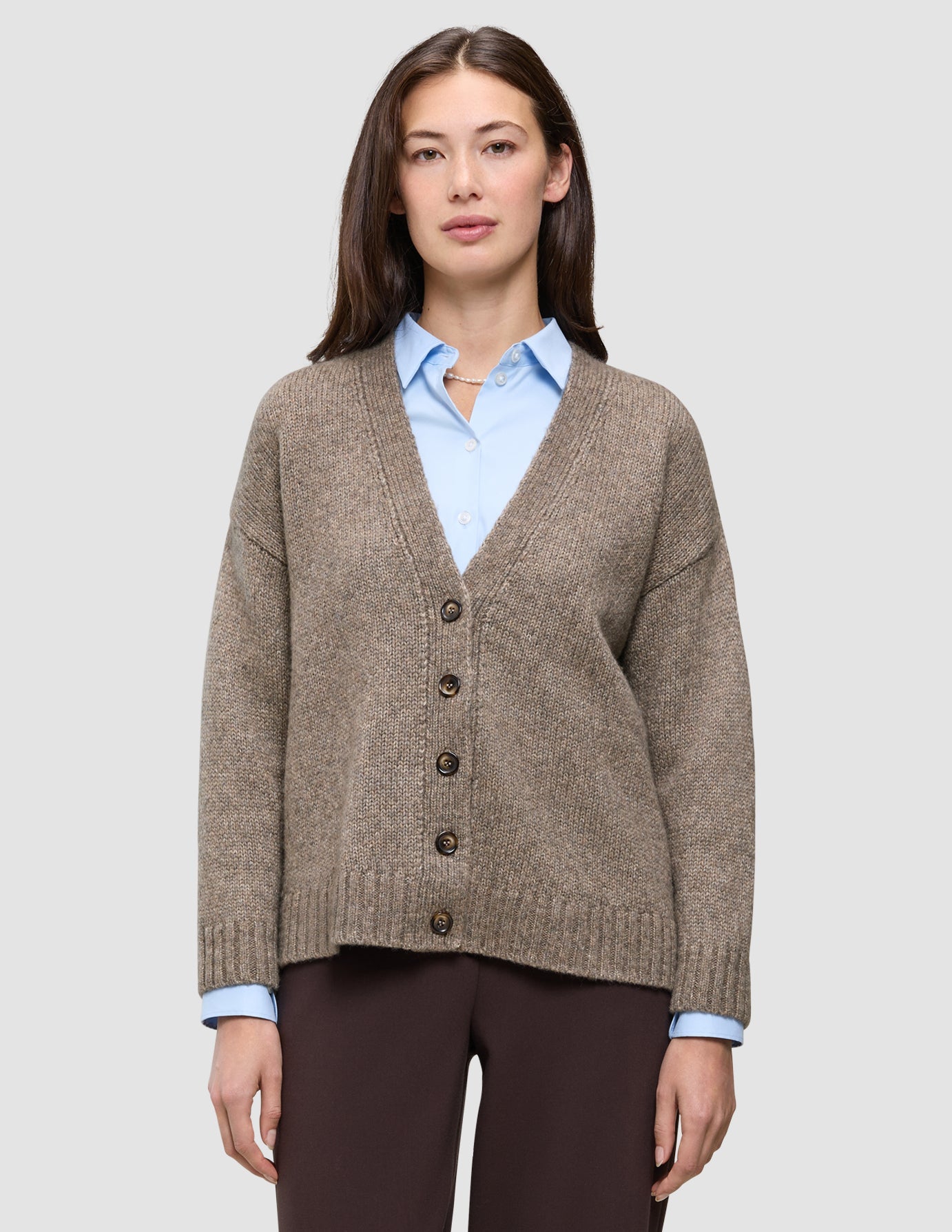 Women's Chunky Soft Wool Knit Cardigan Taupe Melange